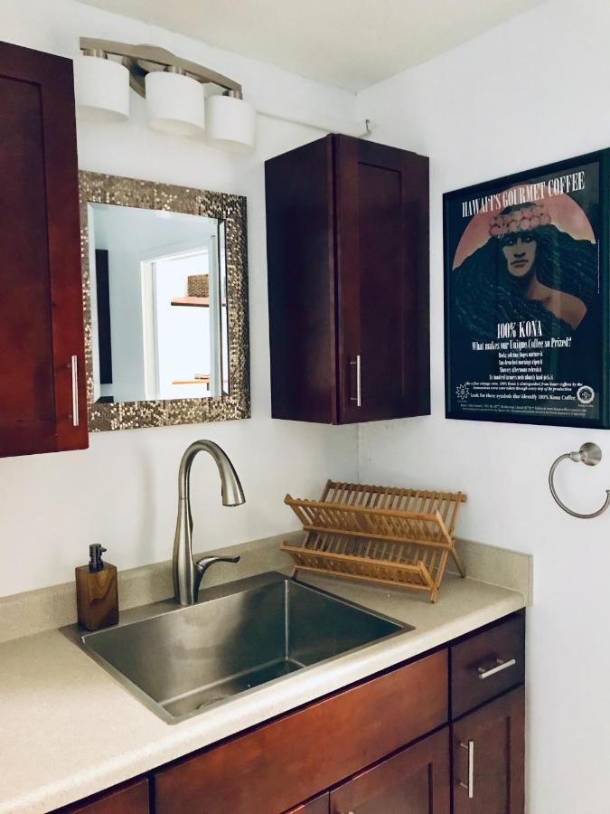 كايلو كونا Downtown Hawaiian Paradise Condo With Hot Tub, Pool & Beach - Kona Islander Inn المظهر الخارجي الصورة